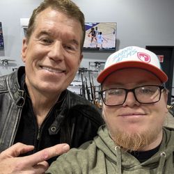 You never know who will drop by! SMITTY!