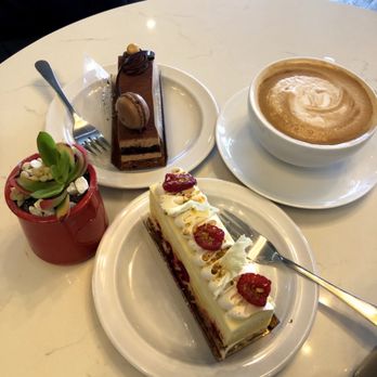 Delice Et Chocolat - Chocolatiers & Shops Near Me - Ardmore, Pennsylvania Delice Et Chocolat - Chocolatiers & Shops Near Me - Ardmore, Pennsylvania
