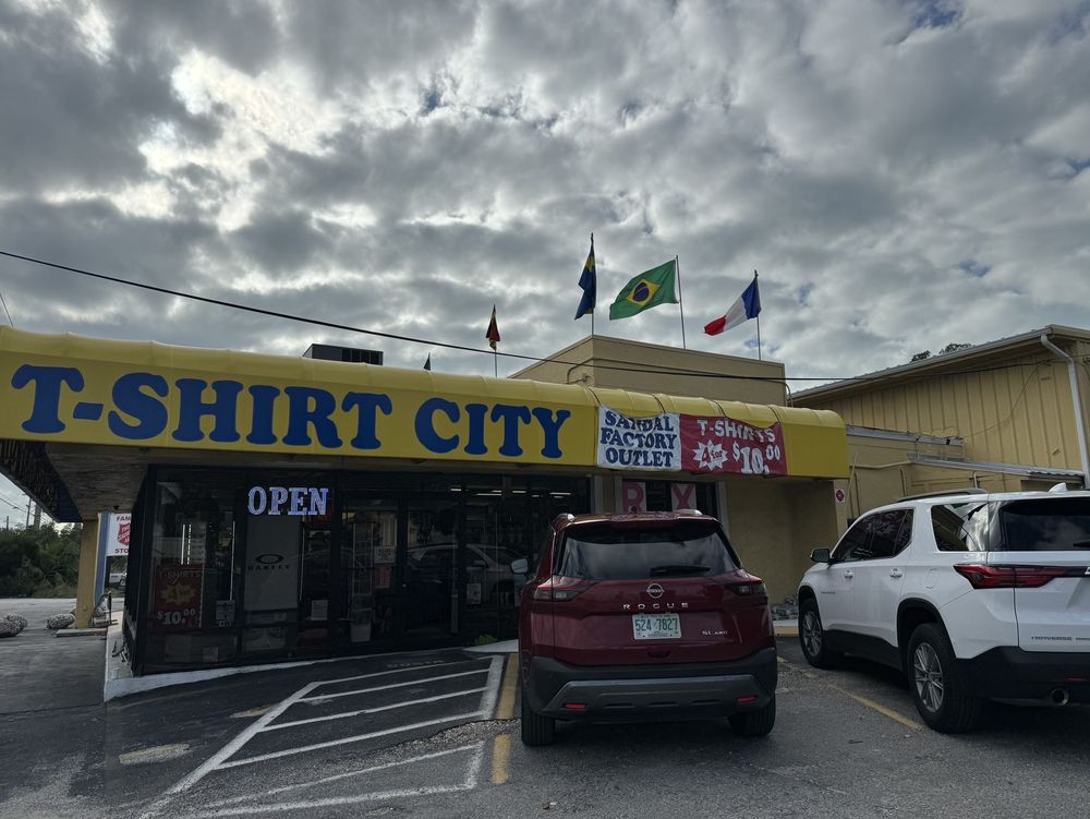 SANDAL FACTORY Updated September 2024 99450 Overseas Hwy, Key Largo