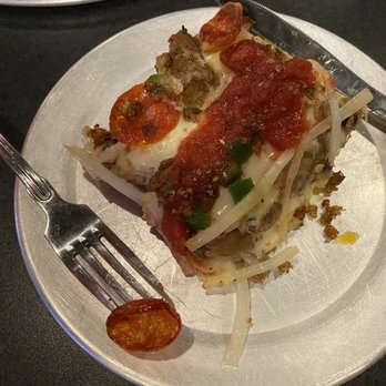 Via 313 Pizza - GF Detroit-style pizza - Pizza Near Me - Orem, Utah