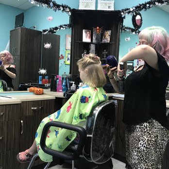 Studio 7 - Full service treatment. - Hair Salons Near Me - Houston, Texas Studio 7 - Full service treatment. - Hair Salons Near Me - Houston, Texas