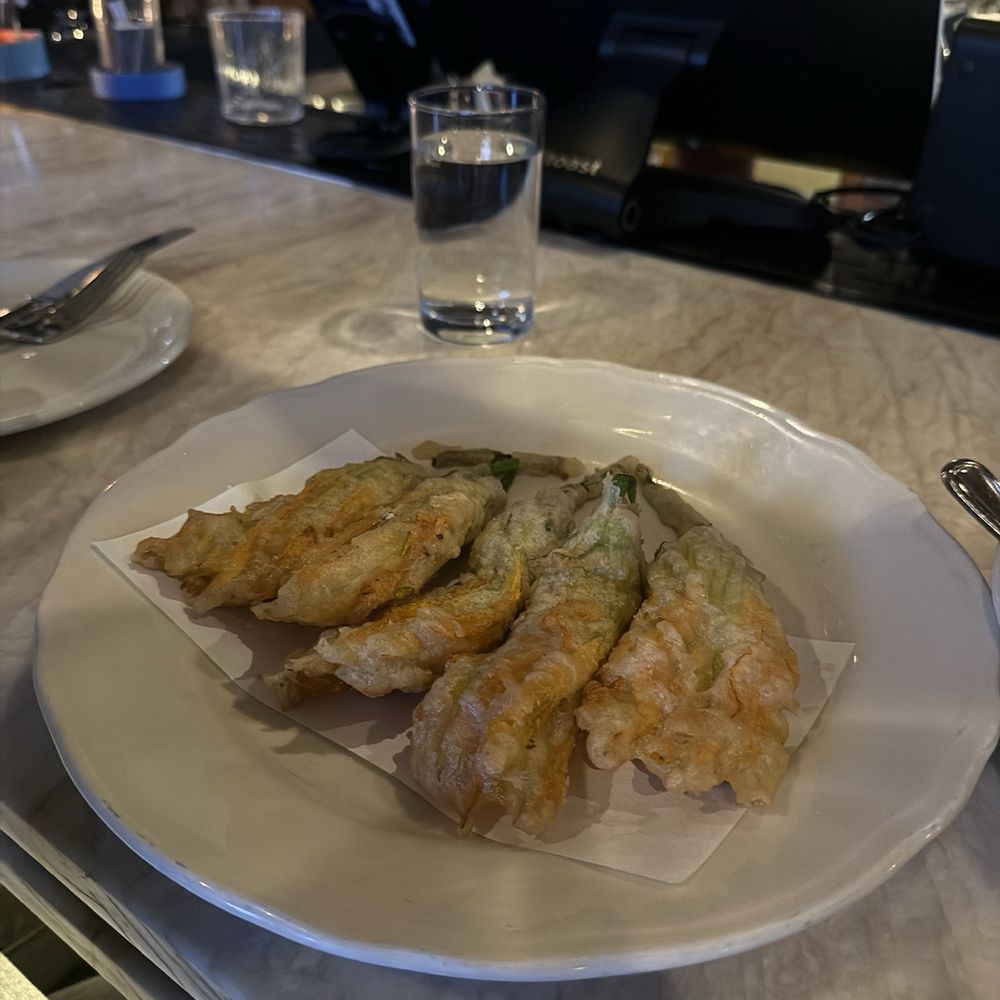 Beethoven Market - Squash blossom w goat cheese - Italian Near Me - Los Angeles, California Beethoven Market - Squash blossom w goat cheese - Italian Near Me - Los Angeles, California