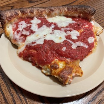 Star Pizza - Chicago style pepperoni slice - Pizza Near Me - Houston, Texas Star Pizza - Chicago style pepperoni slice - Pizza Near Me - Houston, Texas