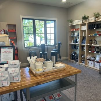 Roadmap Coffeeworks - Coffee Roasteries Near Me - Lexington, Virginia Roadmap Coffeeworks - Coffee Roasteries Near Me - Lexington, Virginia