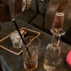 Win'est Bar
