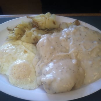 Knotty Pine Restaurant & Lounge - Country gravy and biscuits. No meat in this gravy but they offer sausage gravy for those who want it - Breakfast & Brunch Near Me - Front Royal, Virginia