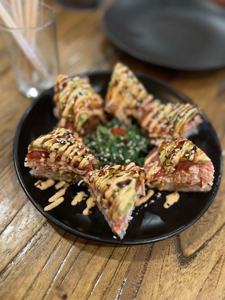 KOW Restaurant Image