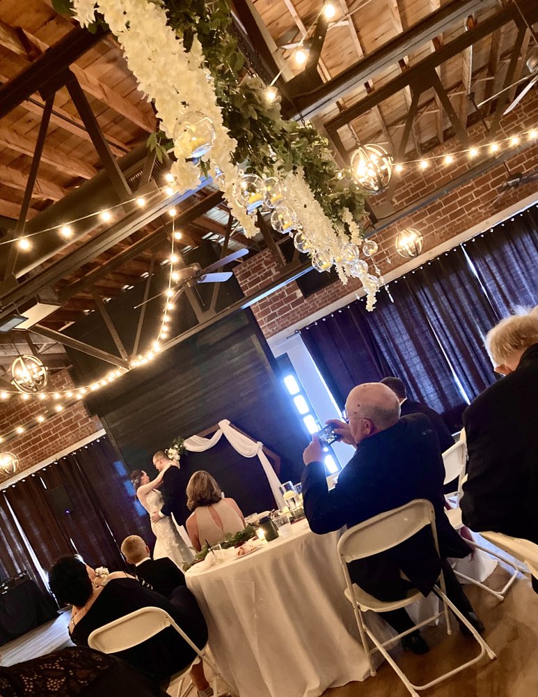 WEST MAIN EVENT CENTER 20 Photos 1011 W Main St, Collinsville