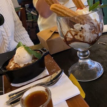 Morrison - Burbank - Bread pudding with Fosselman's ice cream and Churros and Ice Cream - Gastropubs Near Me - Burbank, California Morrison - Burbank - Bread pudding with Fosselman's ice cream and Churros and Ice Cream - Gastropubs Near Me - Burbank, California