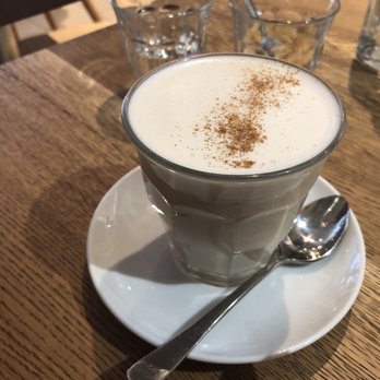 19grams Chaussee - Homemade chia latte - Coffee & Tea Near Me - Berlin, BE