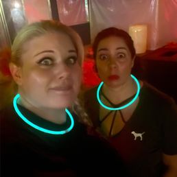 Say yes to the interactive option, get glowy