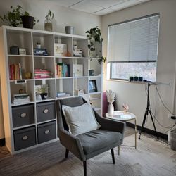 Denver Metro Counseling - Therapy office where EMDR, Brainspotting, KAP, and other therapy in Denver takes place