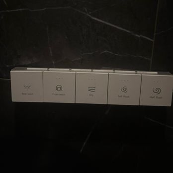 Crab House NYC - I think this is the only seafood restaurant I've ever went to where there is a bidet in the restroom. - Buffets Near Me - New York, New York Crab House NYC - I think this is the only seafood restaurant I've ever went to where there is a bidet in the restroom. - Buffets Near Me - New York, New York