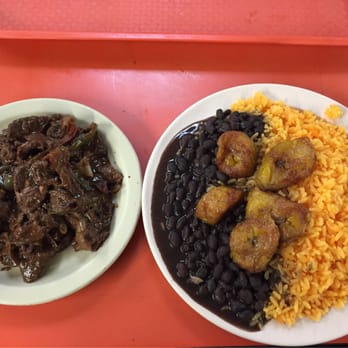 Margon - Pepper steak, yellow rice, black beans and plantain.....YURM! - Cuban Near Me - New York, New York Margon - Pepper steak, yellow rice, black beans and plantain.....YURM! - Cuban Near Me - New York, New York