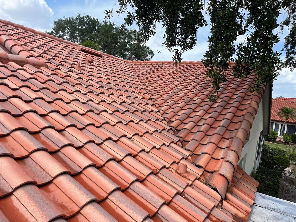 Slide of Cruz Roofing Repair