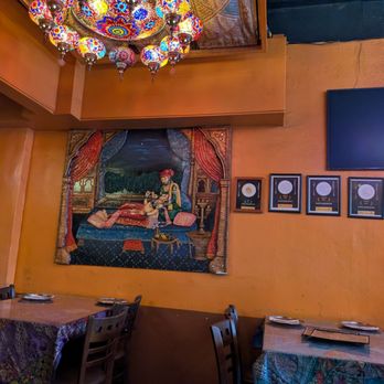 Cafe Maharani - Wall art - Indian Near Me - Honolulu, Hawaii Cafe Maharani - Wall art - Indian Near Me - Honolulu, Hawaii