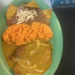 Los Amigos Restaurant - Chuleta salsa verde puerco