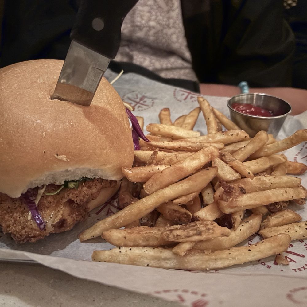 Jack Allen's Kitchen - Southern Crispy Chicken Sandwich - Southern Near Me - Round Rock, Texas Jack Allen's Kitchen - Southern Crispy Chicken Sandwich - Southern Near Me - Round Rock, Texas