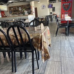 Knockout Tacos - Inside