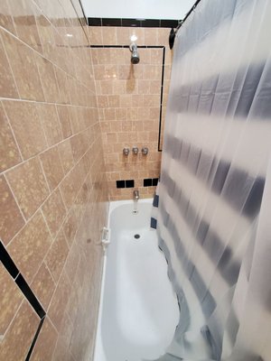 Photo of Broadlind Hotel - Long Beach, CA, US. Bathroom