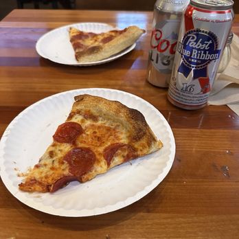 Lumberjack Pizza - Pepperoni and stubby. $7.00 - Pizza Near Me - Flagstaff, Arizona Lumberjack Pizza - Pepperoni and stubby. $7.00 - Pizza Near Me - Flagstaff, Arizona