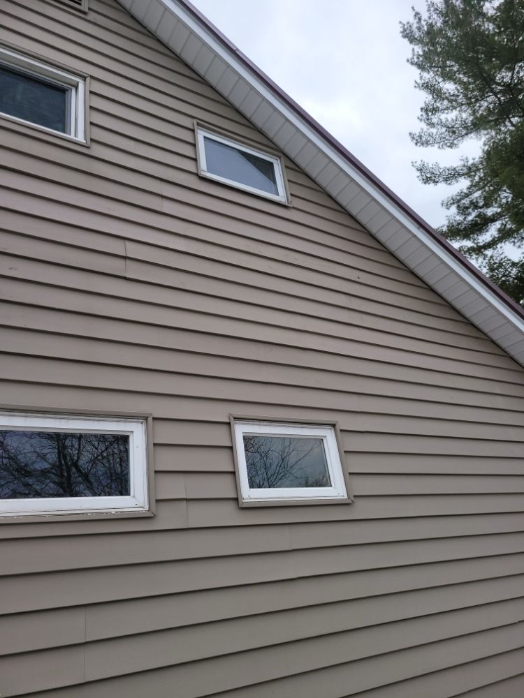 Slide of Leonard & sons Handyman Solutions