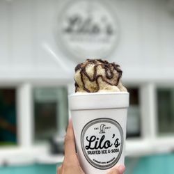 Lilo's Shaved Ice - Leaky cauldron! Butter beer, vanilla, stuffed with vanilla ice cream and topped with chocolate syrup! Yum!