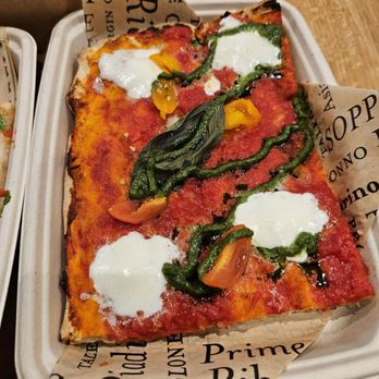 Eataly Dallas - Margherita with pesto - Grocery Near Me - Dallas, Texas