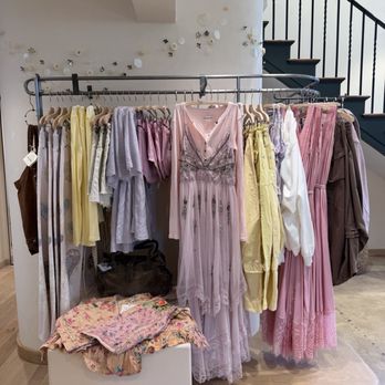 Free People - Women's Clothing Near Me - Montecito, California