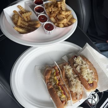 Wasses Hot Dogs - Food Trucks Near Me - Belfast, Maine Wasses Hot Dogs - Food Trucks Near Me - Belfast, Maine