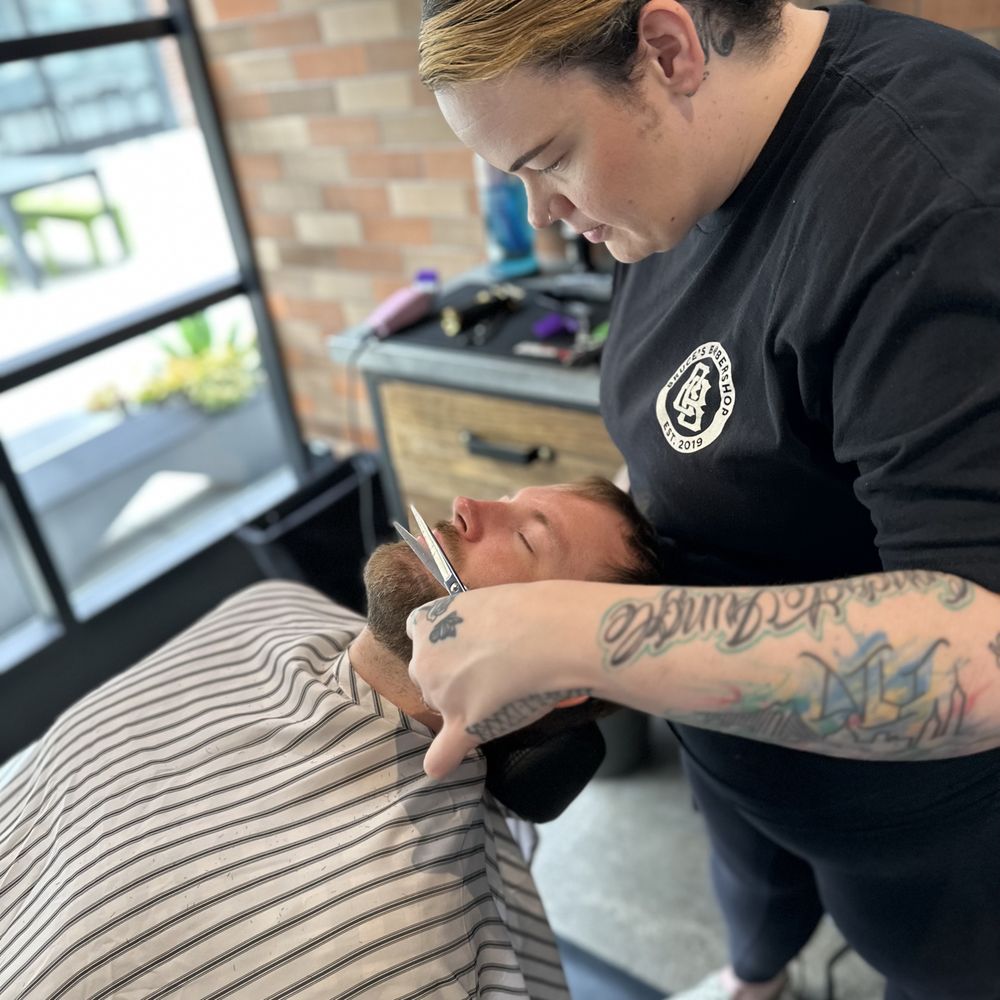 2017 ANNUAL REPORT, image size:1000x1000