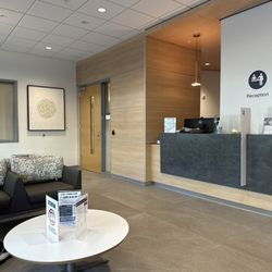 UCSF Bayfront Urgent Care Clinic - Beautiful clean reception area