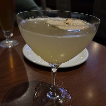 Mitchell’s Seafood House - Mocktail Caramel Apple - Seafood Near Me - Livonia, Michigan