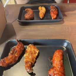 Left to Right: Hot Honey Glaze, Honey Lemon Pepper, Spicy Korean Left to Right: Hot Honey Glaze, Honey Lemon Pepper, Spicy Korean