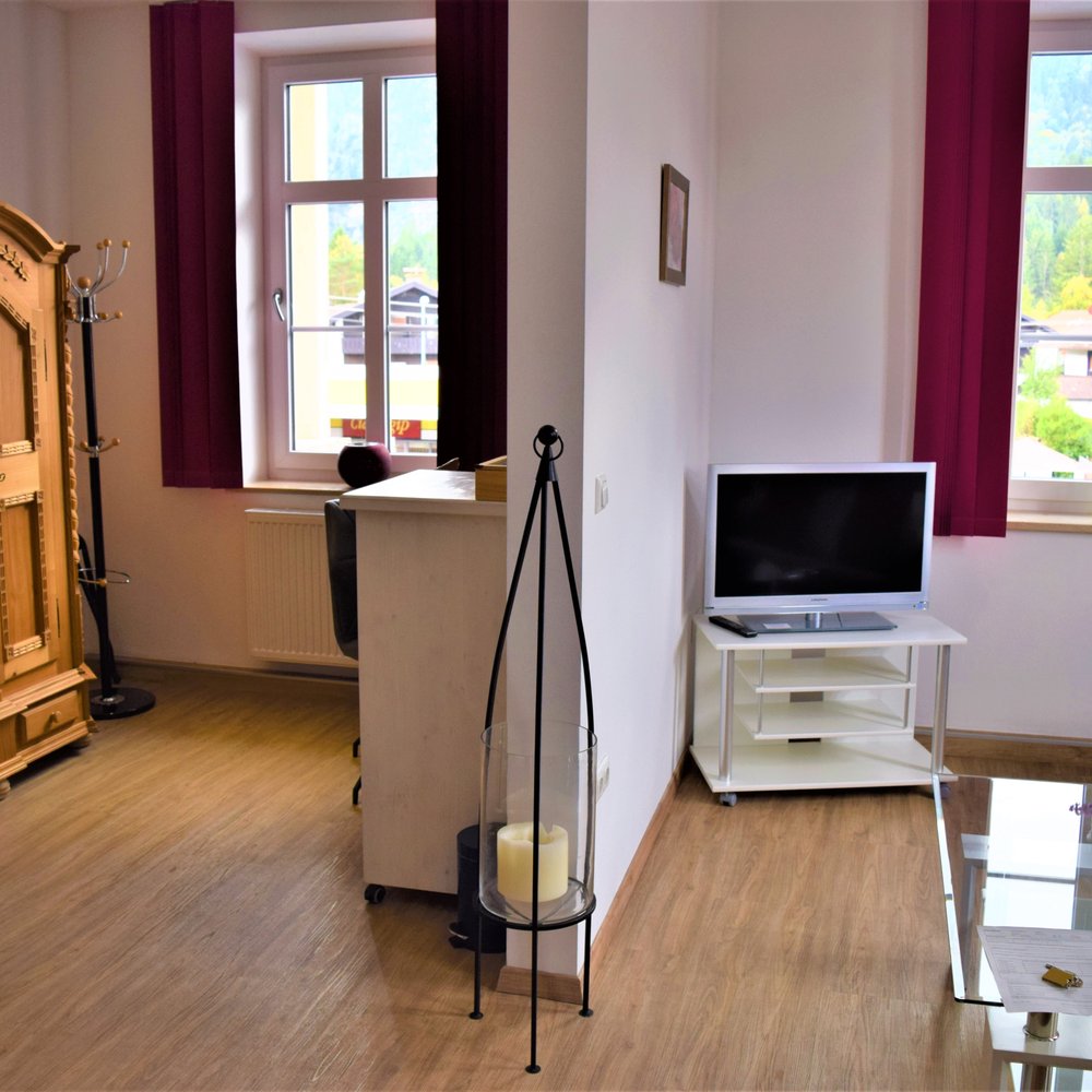 Ammergauer Hof - Hotels Near Me - Oberammergau, BY
