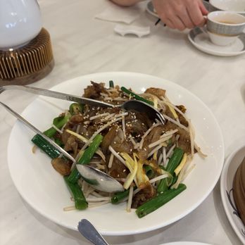 Yue Restaurant - Seafood Near Me - Richmond, British Columbia Yue Restaurant - Seafood Near Me - Richmond, British Columbia