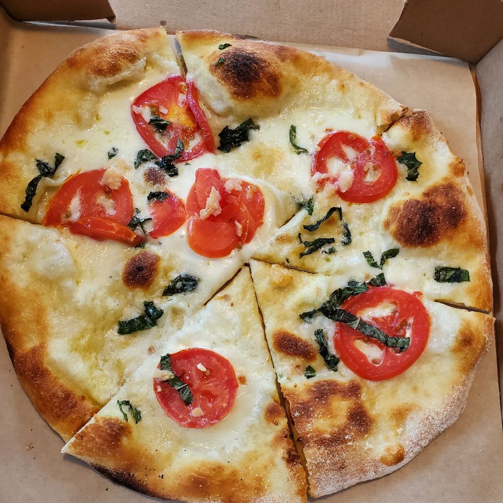 Your Pie Pizza - The Ischia - I love that thin & crispy crust! - Pizza Near Me - Brandon, Florida Your Pie Pizza - The Ischia - I love that thin & crispy crust! - Pizza Near Me - Brandon, Florida