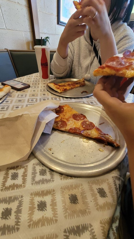PIZZA TO GO Updated August 2025 21 Photos & 90 Reviews 31 W