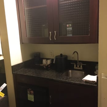 SpringHill Suites by Marriott Baltimore Downtown/Inner Harbor - Bar area when you walk in - Hotels Near Me - Baltimore, Maryland SpringHill Suites by Marriott Baltimore Downtown/Inner Harbor - Bar area when you walk in - Hotels Near Me - Baltimore, Maryland
