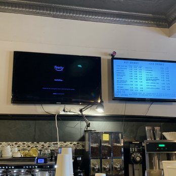 Cai's Cafe - This was a common scene for a while. Advice for management: do construction and receive orders after-hours. Not when customers are around. - Coffee & Tea Near Me - Metuchen, New Jersey