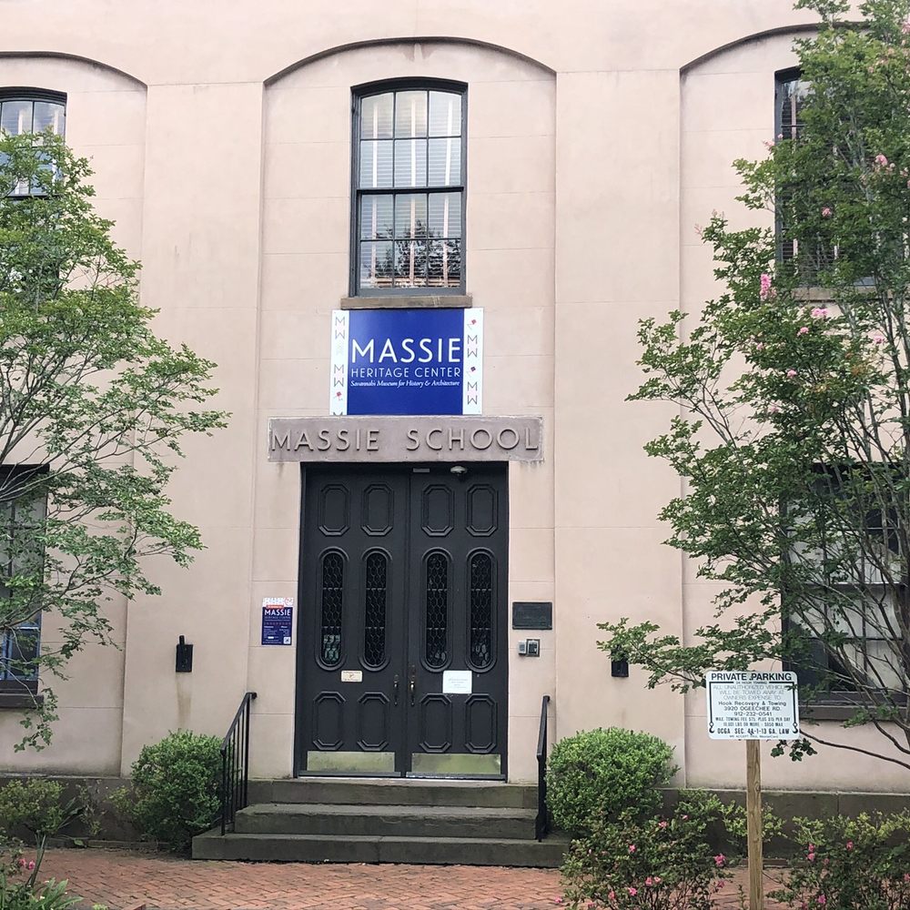 Calhoun Square - Landmarks & Historical Buildings Near Me - Savannah, Georgia