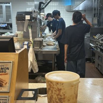 Rubio's Coastal Grill - Kitchen area - Mexican Near Me - Gilbert, Arizona
