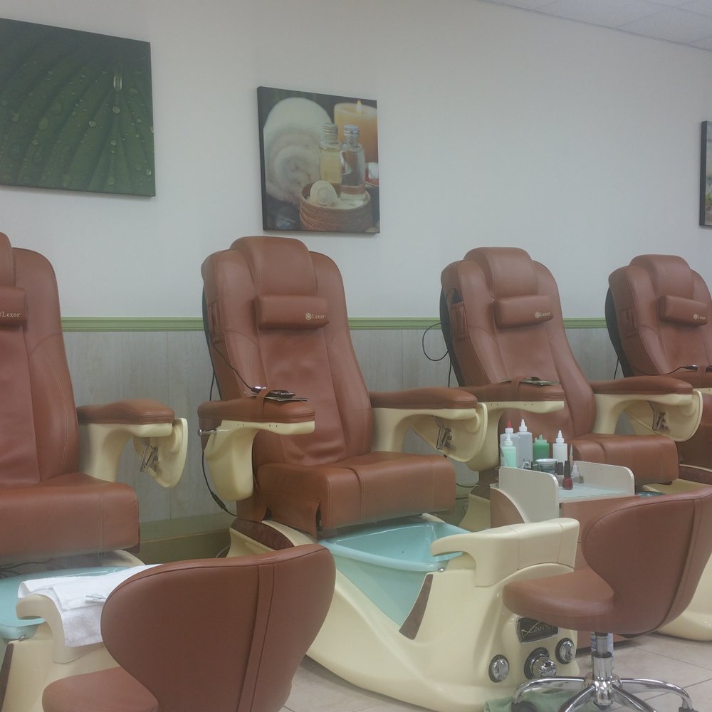 New pedi chairs. Good update New pedi chairs. Good update