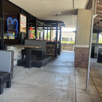 El Michoacano - Covered patio dining - Mexican Near Me - Fresno, California