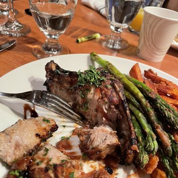 Dancing Bears Restaurant - The raw pork reheated - American Near Me - Lake Placid, New York Dancing Bears Restaurant - The raw pork reheated - American Near Me - Lake Placid, New York