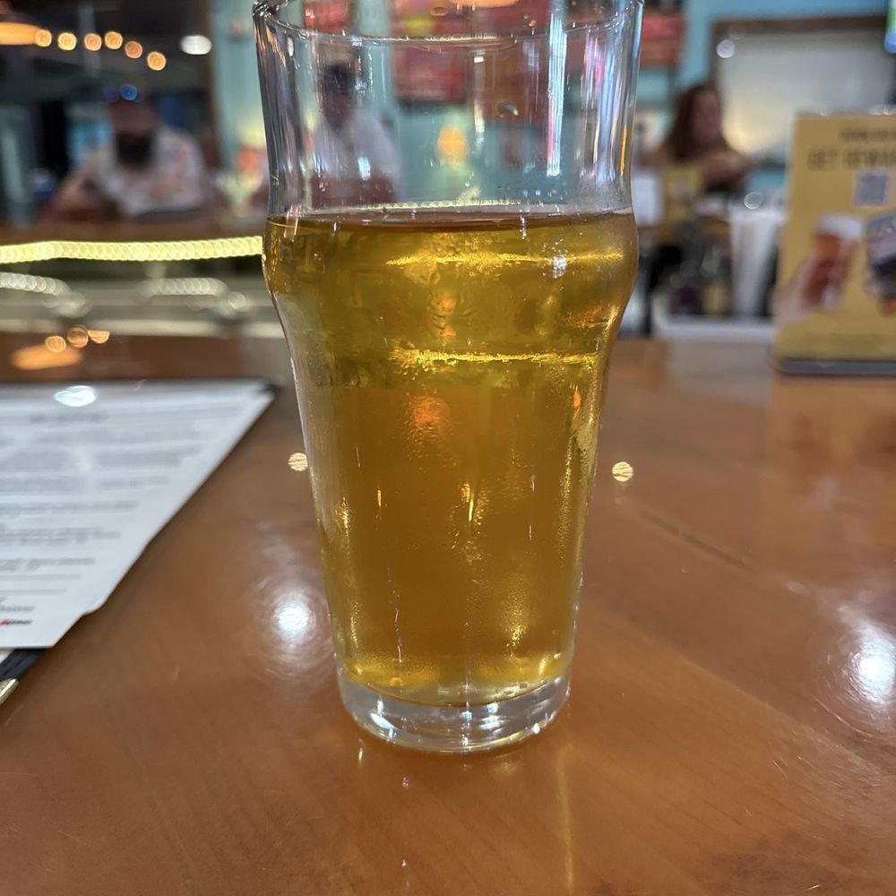 Third Wheel Brewing - Blonde Ale - Brewpubs Near Me - St Peters, Missouri Third Wheel Brewing - Blonde Ale - Brewpubs Near Me - St Peters, Missouri