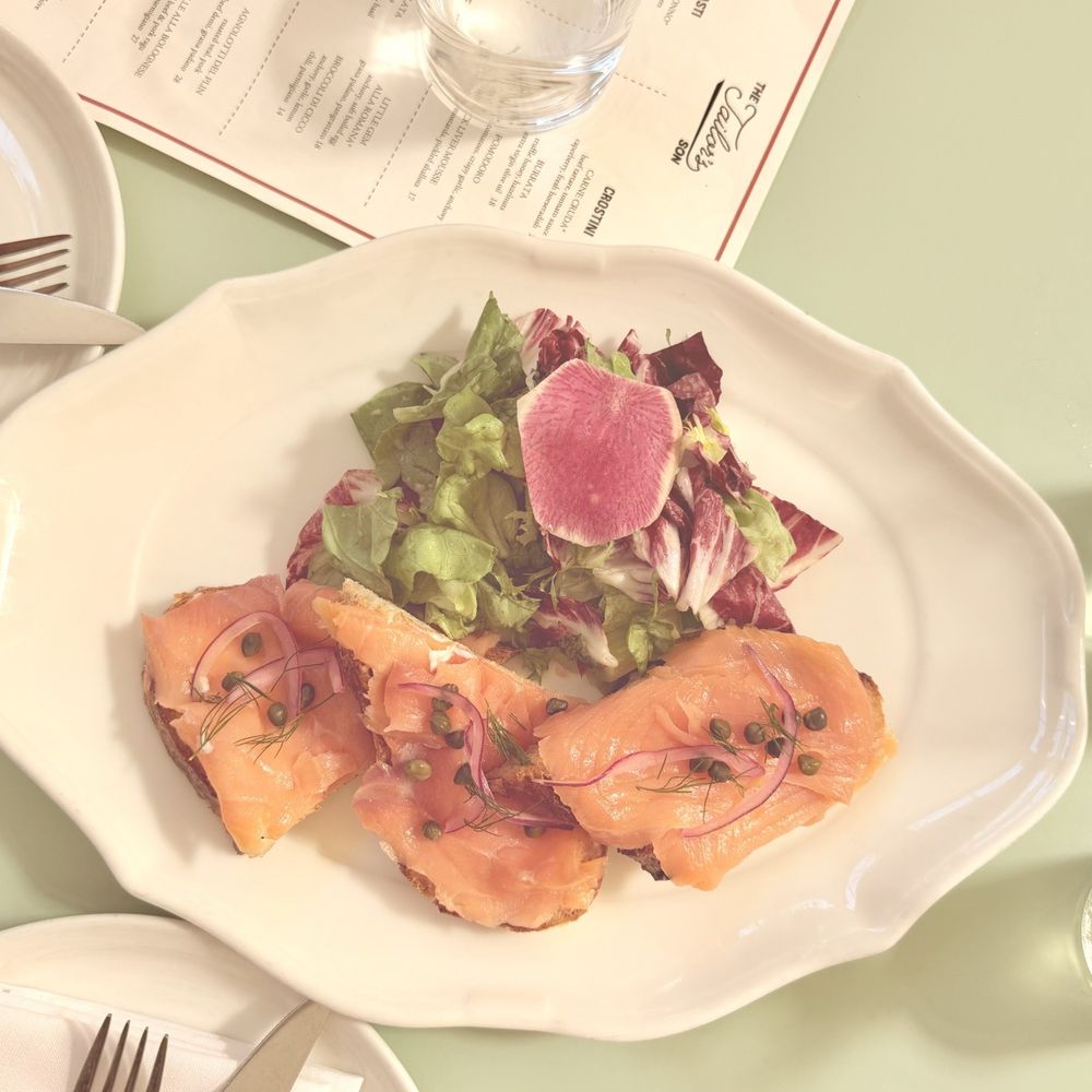 Salmon tartine Salmon tartine