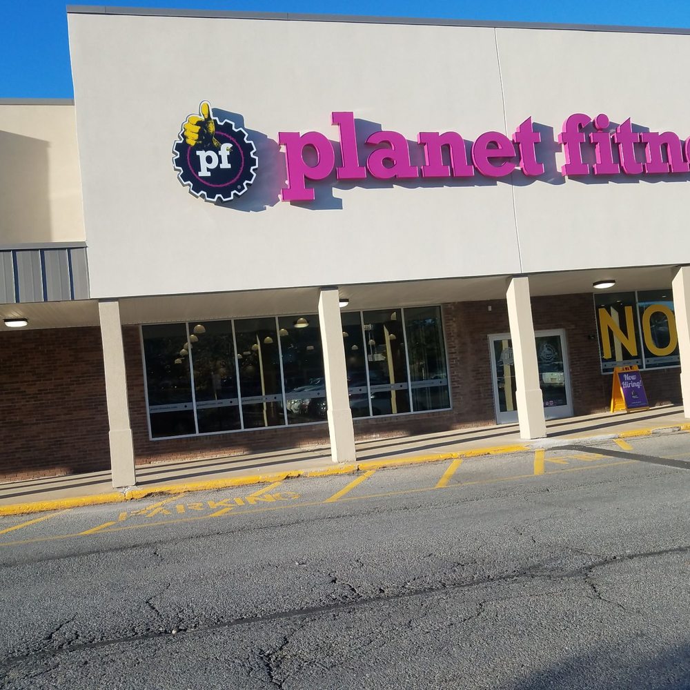 Planet Fitness - Outside - Gyms Near Me - Monroe, New York Planet Fitness - Outside - Gyms Near Me - Monroe, New York