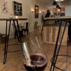 Campo Bar & Bottle - Light red and interior view from the back