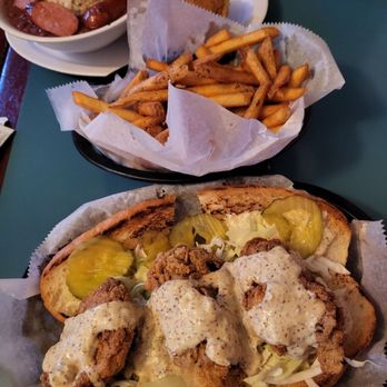 Poor House Bistro - Oyster po'boy sandwich 5/5 - Cajun/Creole Near Me - San Jose, California